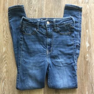 Hollister Ultra High-Rise Jean Legging Women 24